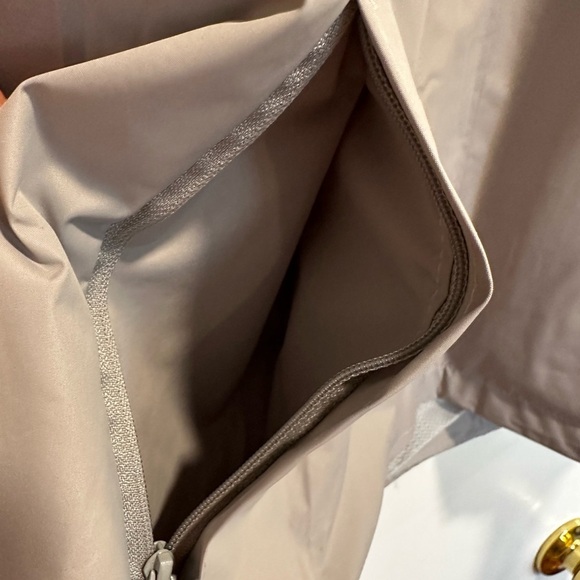 NWT Men’s Sz:L Grey Coofandy Rain Coat. Hooded. Fill Zip. Pockets. Mesh Interior - Picture 12 of 16